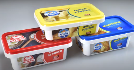 Die In-Mould-Kennzeichnung (IML) revolution iert die Verpackung von Kunststoff-Butter-Wannen.